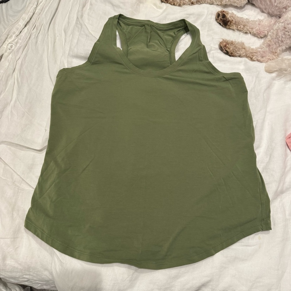 Lululemon love tank. Green. Size 14. Lightly worn
